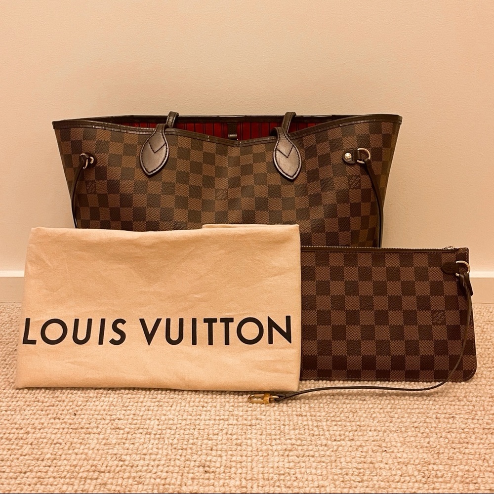 Louis Vuitton Neverfull MM Tote